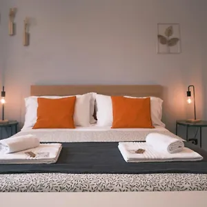 71 Guest house