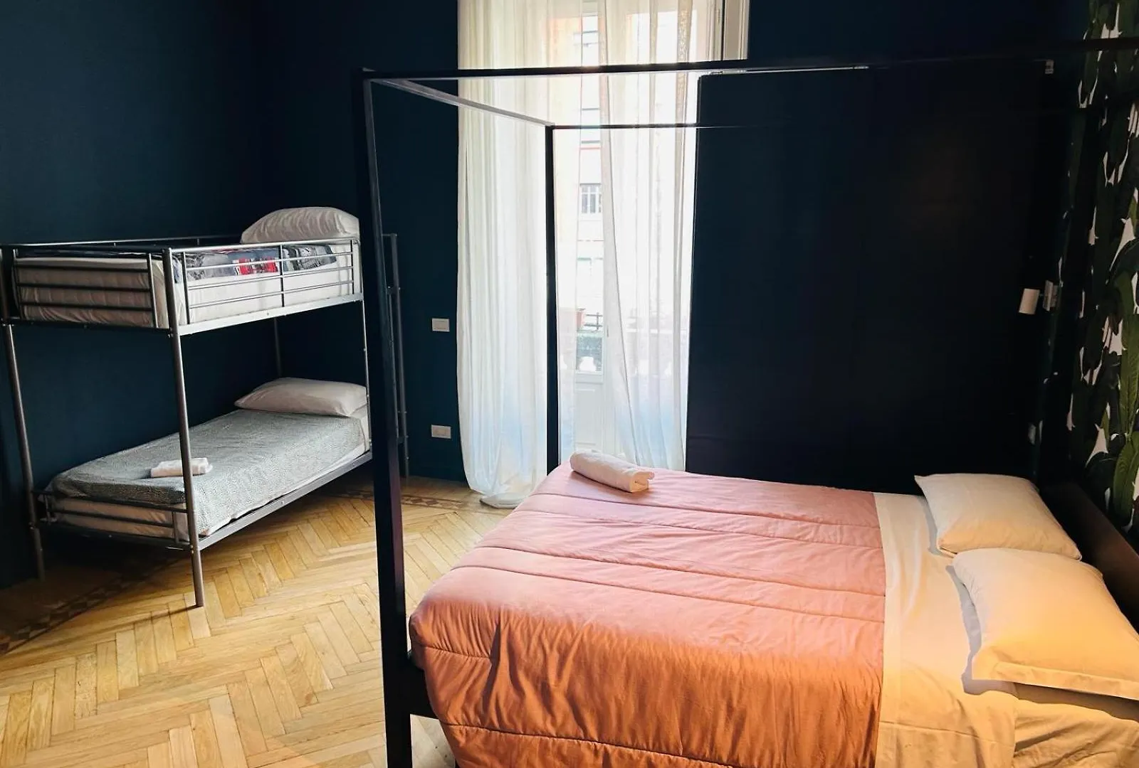 Guest house Maya Rooms Milan Italy