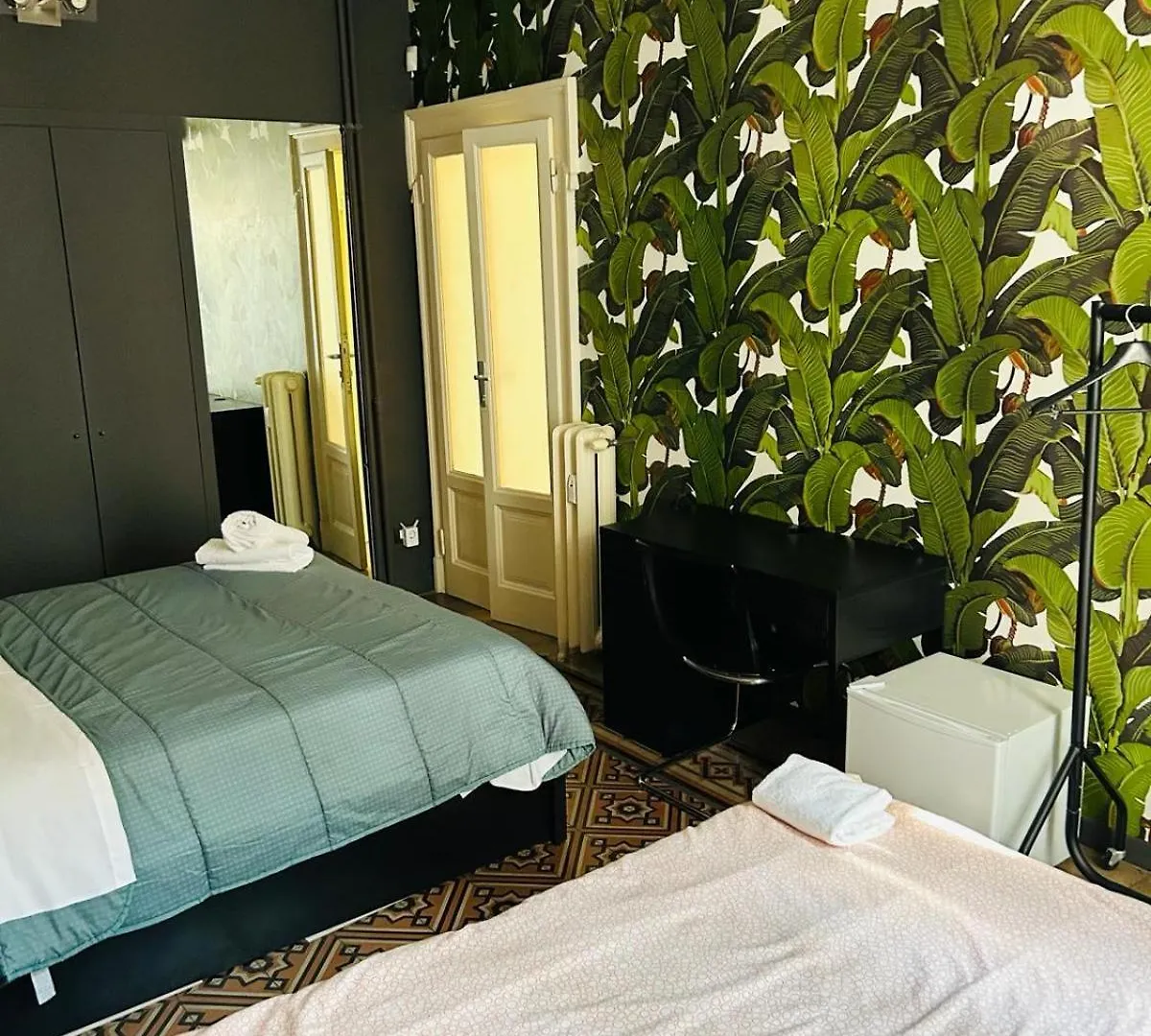 Guest house Maya Rooms Milan Italy